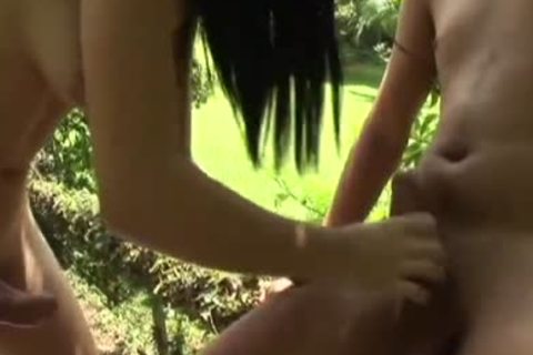 shemale SUPERMODEL BARBARA V - Scene 4