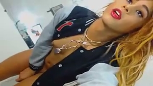 German naughty shelady Inserts A vibrator On Her nasty ass