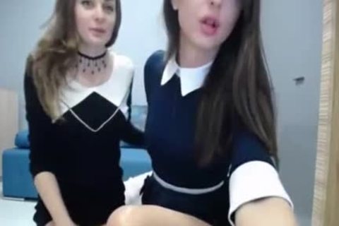 pretty couple Has enjoyment On web camera