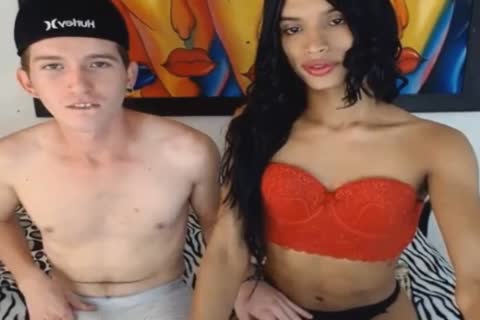 pair tranny sucking dick On webcam