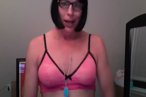 Sissy CD Humilated On webcam