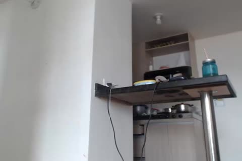 Fit latin chick Toying wazoo On cam