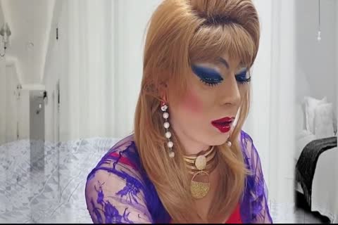 Sissy Niclo Very fine Makeup