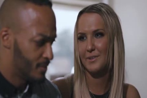 dark lad Enjoys pounding The ass Of ladyboy Walker Kayleigh Coxx