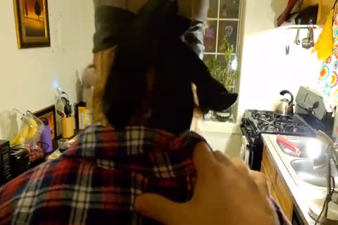 TBoyCodyLee Tries To Guess What Household Object Is In His slit