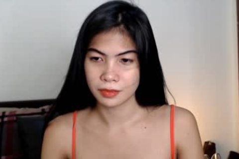 'juicy shemale Pinay babe Masturbating On web camera'