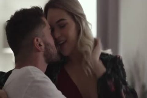 Ts Emma Enjoys Giving men cock A oral-sex