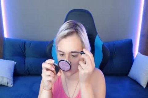 Emilycuty Live web camera Show
