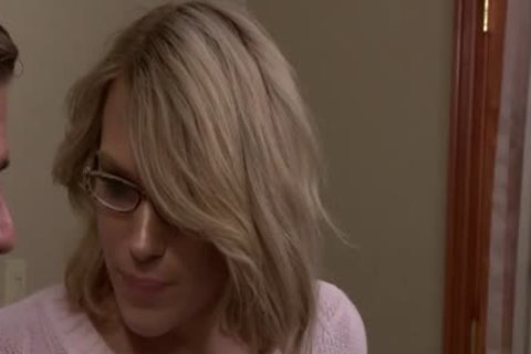 skinny Ts Beauty Aspen Brooks Sucks And gets Intensely Analed