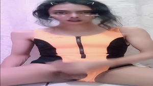asian lady-man Masturbation before Swimming
