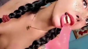 big love love muffins asian t-girl toys booty On webcam