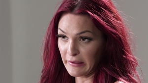 UP CLOSE: Transsexual's Tale of Teasing Tugs