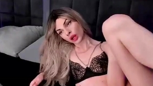 Lusty Tranny Webcams in Heels