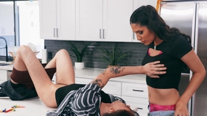 Trans Angels: Shenis Stroked for Release