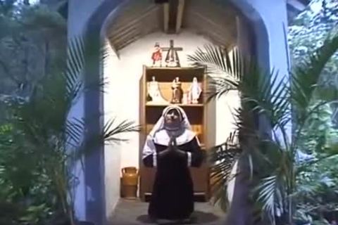 she-MALE SUPERMODEL CAROL - Scene 2
