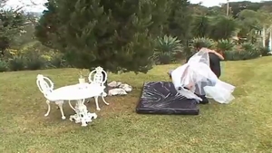 shetwink Bride Aline bones her husgroup In The Garden !