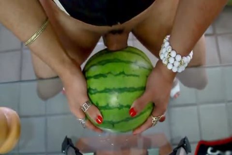 Lana CD hammers A Watermelon 2